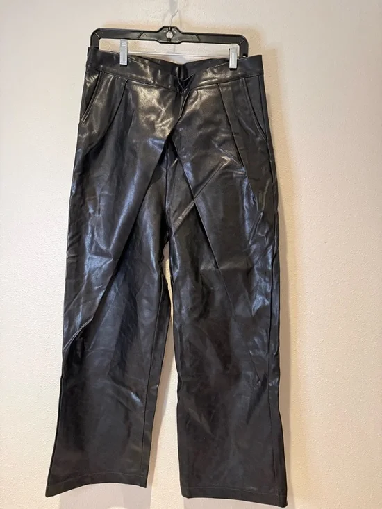 Uoozee Chic Black Faux Leather Wide Leg Trousers - High Waisted Size Large - Picture 1 of 8